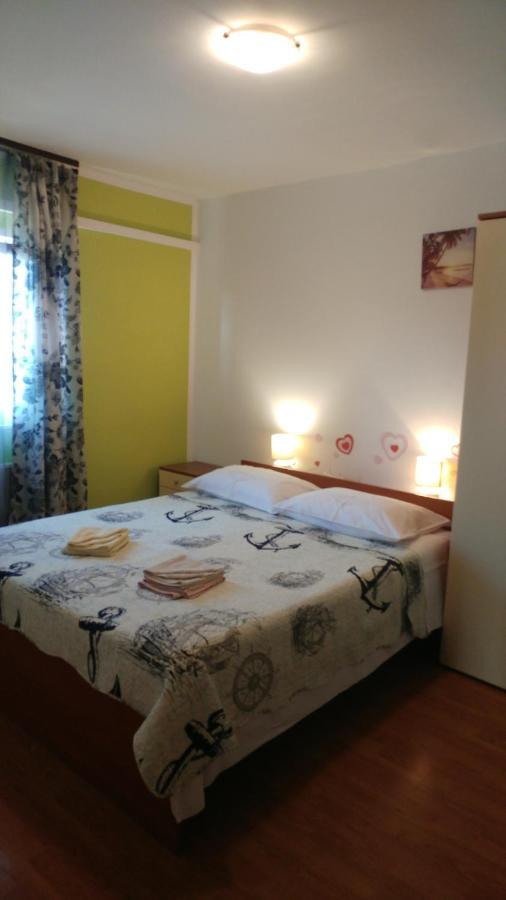 Apartment Tina Trogir Extérieur photo